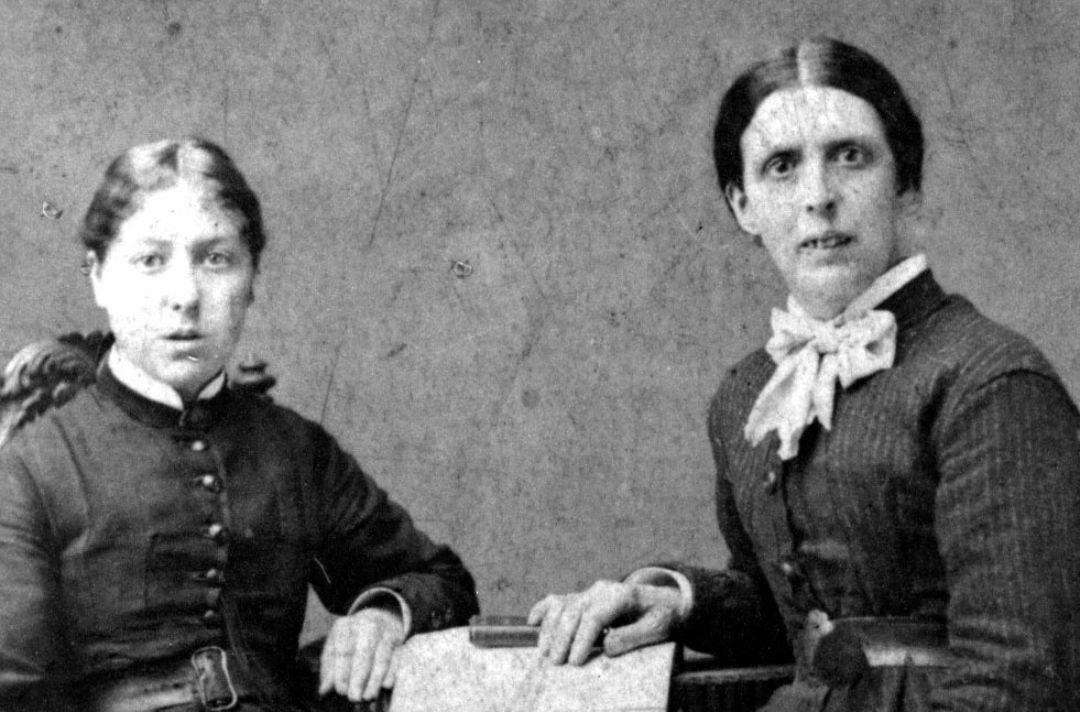 A black and white Victorian photo of Pamela Shepherd with one of her daughters